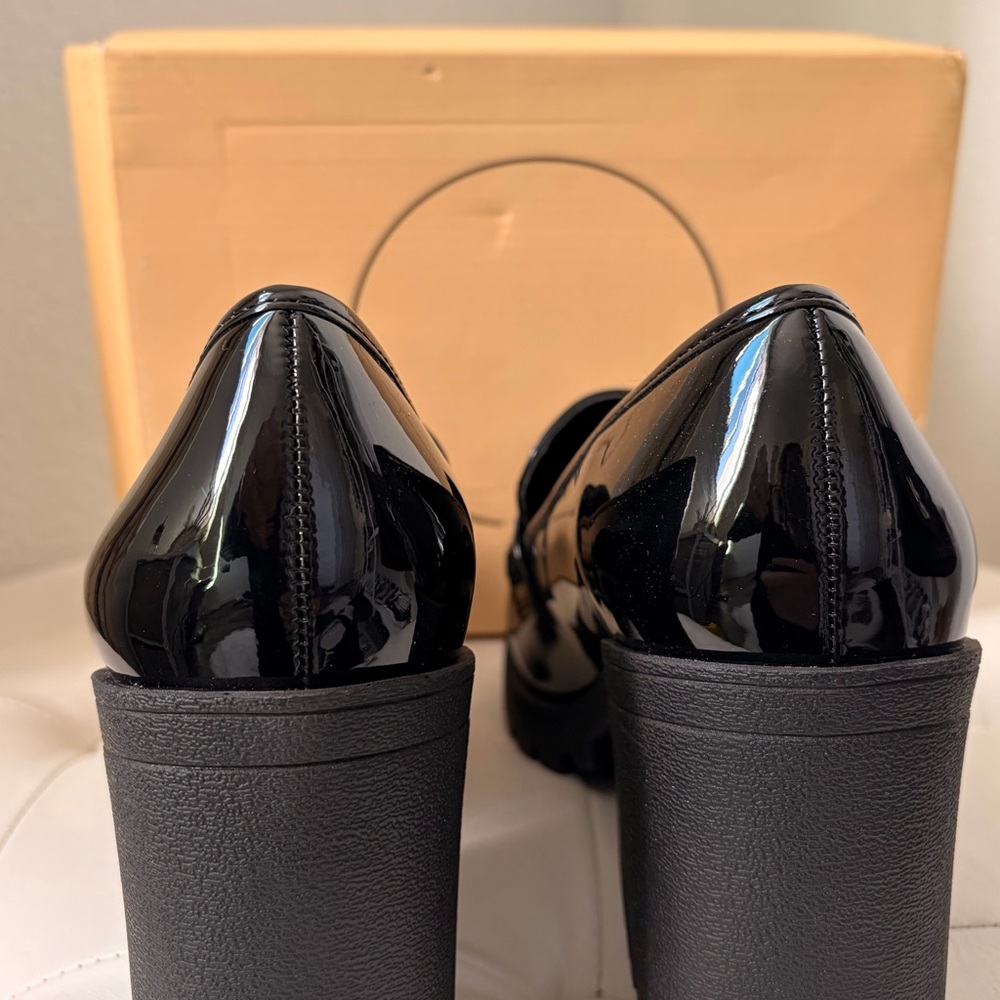 NIB Soda Kinder Platform Loafers in Black Patent Leather - Picture 5 of 7